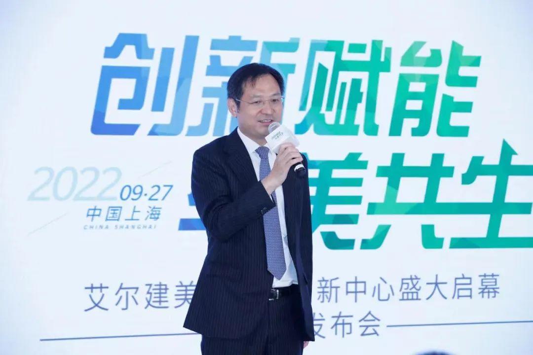 会长.jpg 会长.jpg